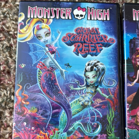 Monster High DVD Set - Picture 2 of 5